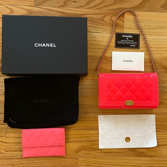 Authentic Chanel Boy Wallet on Chain + extra Mini Wallet in Neon Pink